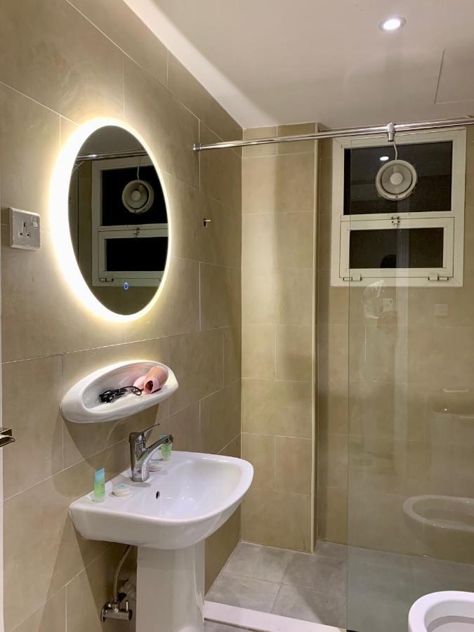 Al Rawdha Hotel Apartments Sharjah Bagian luar foto