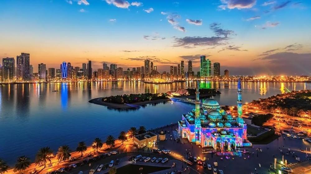 Al Rawdha Hotel Apartments Sharjah Bagian luar foto